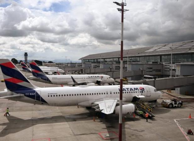 ونزوئلا پروازهای ۶ شرکت هواپیمایی را تعلیق کرد