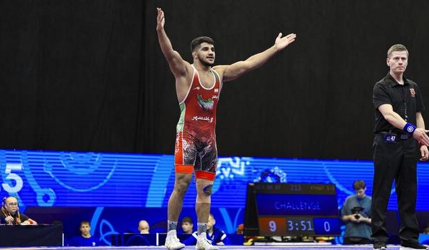 فرخی قهرمان بازی های اسلامی شد/ ۴ مدال کشتی فرنگی ایران در ۴ وزن نخست