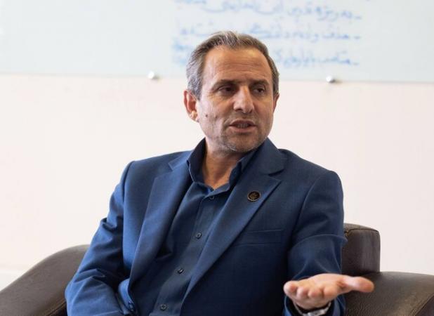 تقلیل هوش مصنوعی به ستاد اشتباه است؛ رئیس جمهور باید تصمیم بگیرد