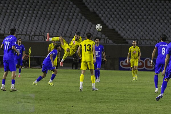 محکومیت استقلال خوزستان و فجرسپاسی در کمیته تعیین وضعیت