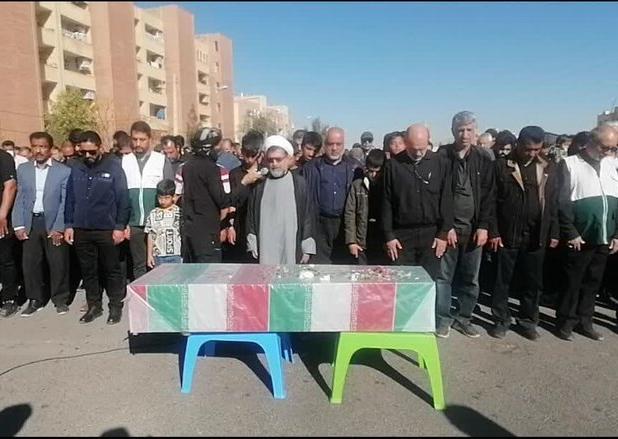 پیکر مطهر شهید گمنام در شهرک مطهری کرمان آرام گرفت