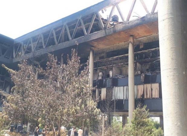 ژست خاص خبرنگار آمریکایی در کنار سحر امامی