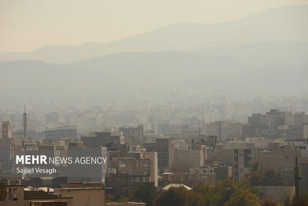 هواشناسی: آلودگی هوا در تهران تا پایان هفته ادامه دارد