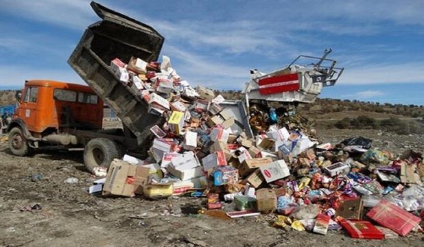 ۱۴.۵ تُن مواد غذایی فاسد در سنندج معدوم شد