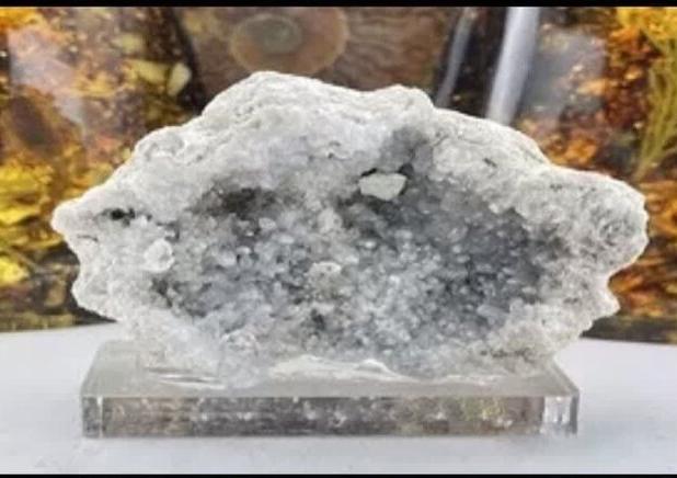 کشف محموله ۱۰۰ تنی سنگ سلستین غیرمجاز در شاهرود