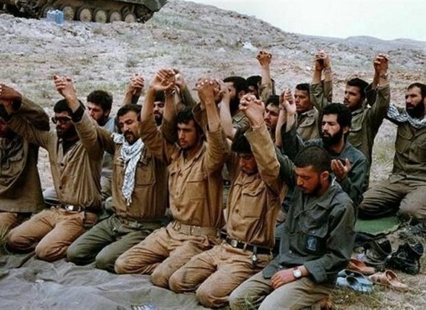 ملت ایران بر اساس تجارب جنگ تحمیلی وحدت را ضامن شکست راهبرد دشمن می‌داند