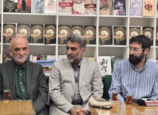 کاشانی اسدی: هدفم ایجاد پلی میان نسل قدیم و جدید در زمینه فرهنگی بود