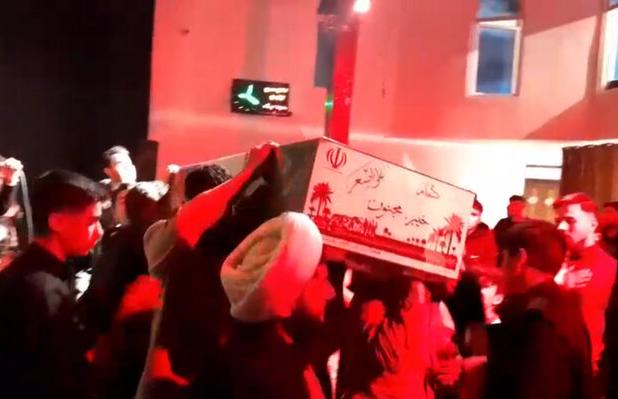 عزاداری ایام فاطمیه با تشییع پیکر شهیدگمنام در مسجد باب الحوائج ارومیه