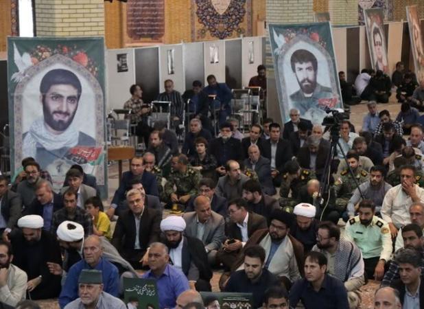 بزرگداشت شهدای خدمت در ایلام برگزار شد