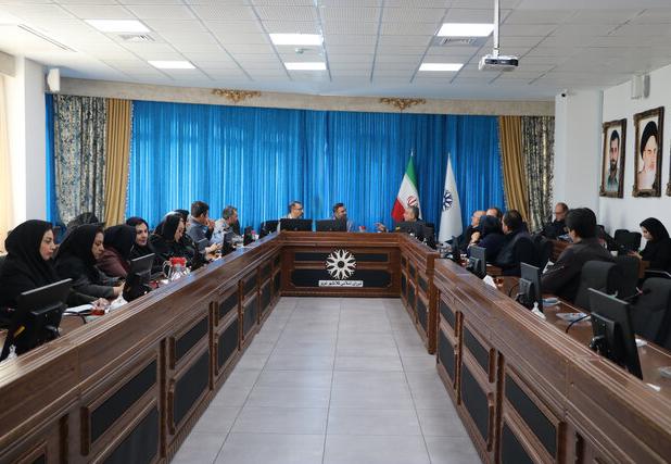 لزوم کاهش حفاری‌های اضافی برای توسعه فیبر نوری شهر تبریز