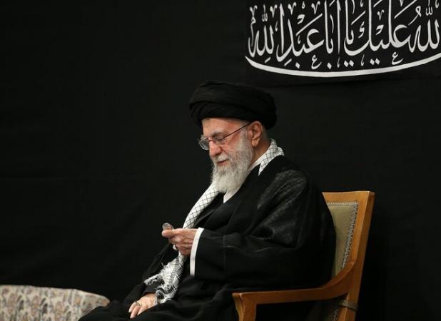 آقایی که آمد