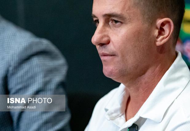 اوسمار: باید هجومی‌تر بازی کنیم/ در نیم‌فصل بازیکن خروجی نداریم