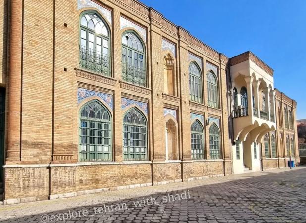 فیروزبهرام، مدرسه‌ای که یک هندی برای تهران ساخت