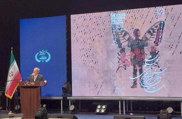 کاظمی: آثار جشنواره فیلم رشد باید برای همه دانش آموزان اکران شود