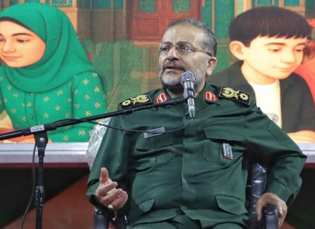 دانش‌آموزان قلب تپنده انقلاب اسلامی ایران هستند