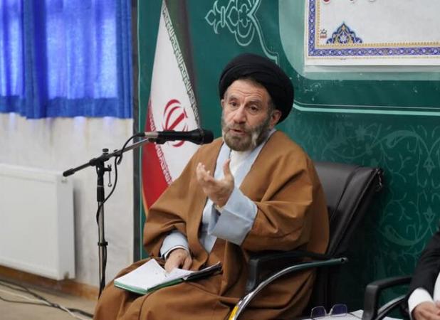 مقام معظم رهبری نقشه راه چند قرن حوزه علمیه را ترسیم کردند