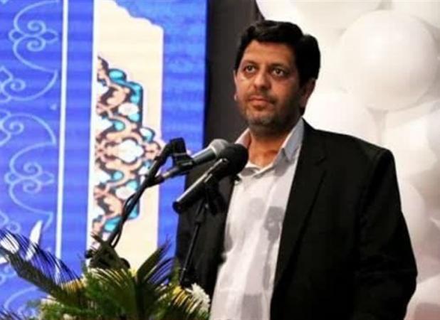 گفتمان «تربیت انقلابی» جایگزین «سواد انقلابی» شود!