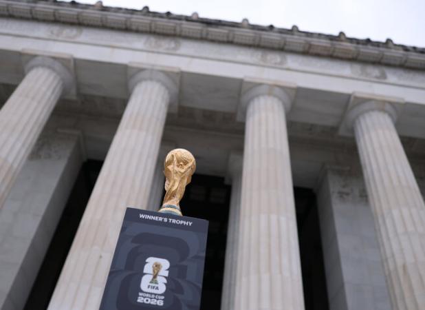 خشم هواداران مکزیکی از تصمیمات ترامپ/ فاصله گرفتن از فوتبال واقعی