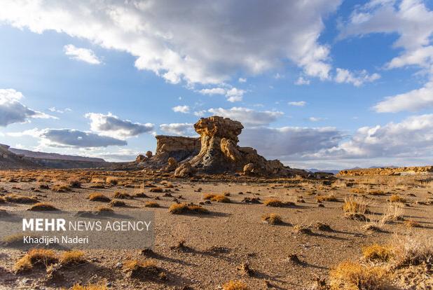 تخت سرخ و دره دوزخی؛ جاذبه‌های بکر گردشگری روستای حسن رباط در قلب میمه