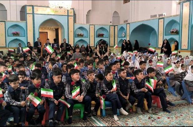 برگزاری «جشن شکوفه‌ها» در حرم امام رضا(ع)