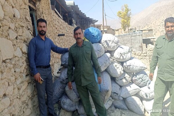 کشف ۴۰۰ کیلوگرم زغال قاچاق در باشت