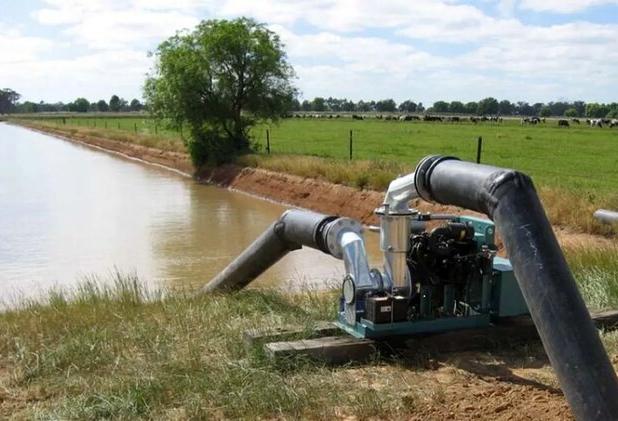 شامکوئیان: برق ۴۳ چاه فاقد پروانه در قوچان قطع شد