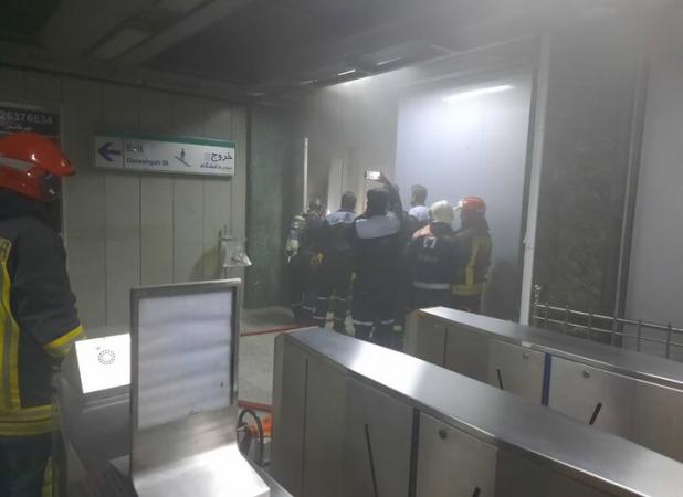 کافی نیا: حادثه در قطار شهری مشهد؛ دود در ایستگاه شریعتی تحت کنترل است