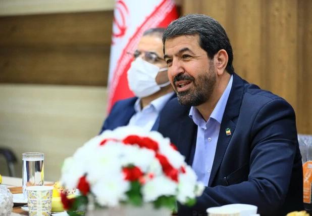 پیگیر جدی مطالبات کادر درمان در سطح ملی و استانی هستیم