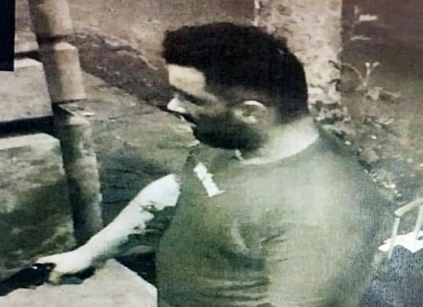 درخواست پلیس؛ این سارق مسلح را شناسایی کنید