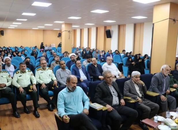 یادواره شهدای دانشجو در بوشهر برگزار شد