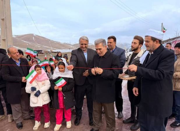 افتتاح ۶۴ پروژه عمرانی و چند طرح زیرساختی روستایی در سلماس