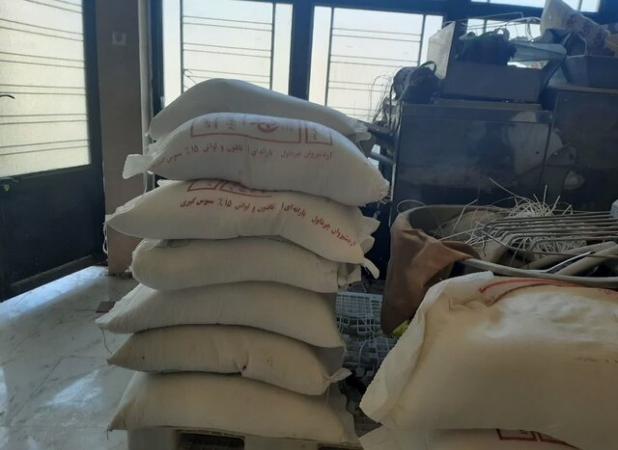 کشف ۴ تن آرد خارج از شبکه توزیع در ایلام