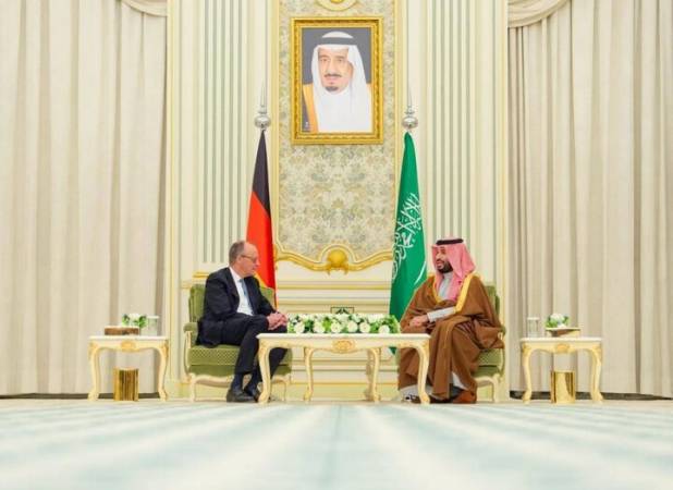 دیدار رسمی ولیعهد عربستان و صدراعظم آلمان در ریاض