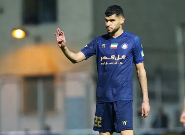زارع: از پیشنهاد پرسپولیس و استقلال احساس غرور دارم