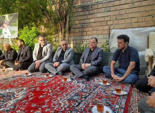 استاندار گلستان با خانواده شهیدان حمله رژیم صهیونیستی دیدار کرد