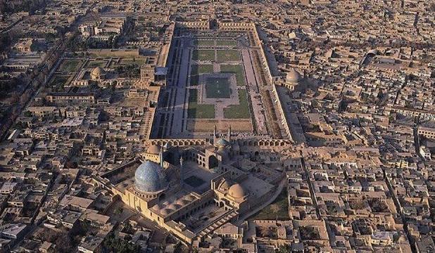 دانشنامه اصفهان رونمایی شد/ گنج‌نامه‌ای برای اصفهان