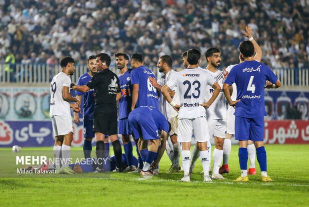 یک شانزدهم جام حذفی با حضور VAR ؛ داور جوان برای بازی استقلال