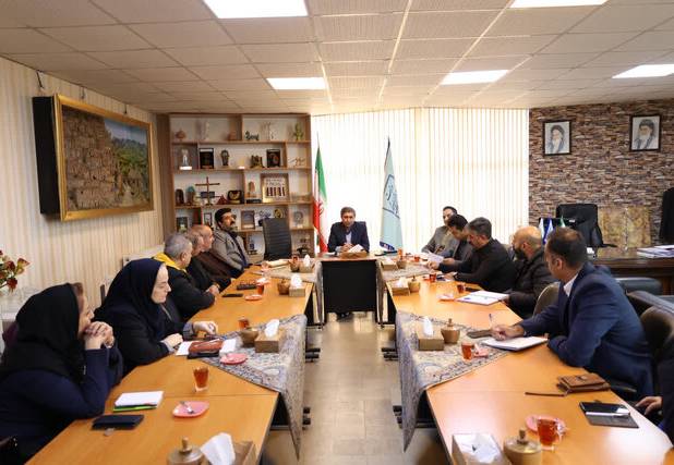 ضرورت رعایت شئونات ماه مبارک رمضان در ارائه خدمات به مسافران و گردشگران کردستانی