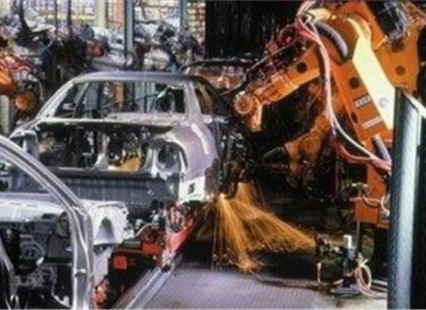 عدم بروزرسانی قیمت خودرو و کاهش تولید