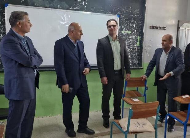 سلیمانی: ۱۸ پروژه مدرسه‌سازی در تنگستان فعال است