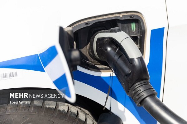 بازار خودروهای برقی؛ وعده‌های ۱۴۰۲ همچنان تحقق نیافته‌اند