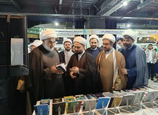نوآوری انتشارات حق‌پژوهی در انتقال مفاهیم دینی به جوانان