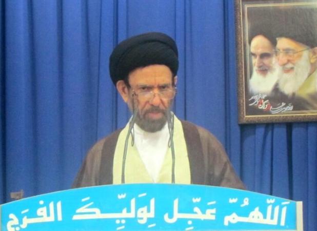 اشتغال جوانان بومی در اولویت صنایع شهرستان دیر