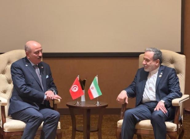 وزیران خارجه ایران و تونس دیدار و گفت‌وگو کردند