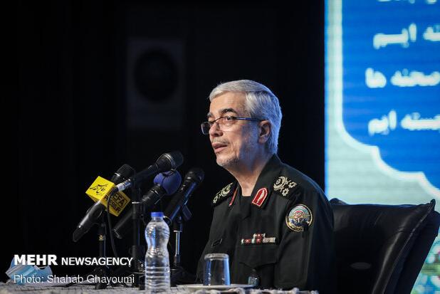 سرلشکر باقری: فراجا باید مقتدر، محبوب و مردمی باشد