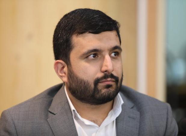 نیروهای کت و شلواری پیمانکاران در شهرداری کرج تعیین تکلیف شوند