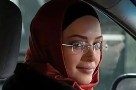 عکس دیده نشده از کودکی بازیگر سریال از یاد رفته