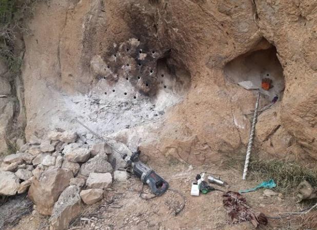 انهدام باند حفاران غیرمجاز در خورگام