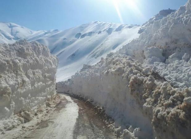 گردنه کلوسه بازگشایی شد؛ برقراری راه ارتباطی ۸ روستا