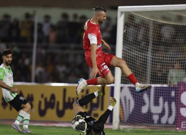 پرسپولیس بازی باخته را برد؛ ستاره مصدوم به موقع پیام آور شادی شد